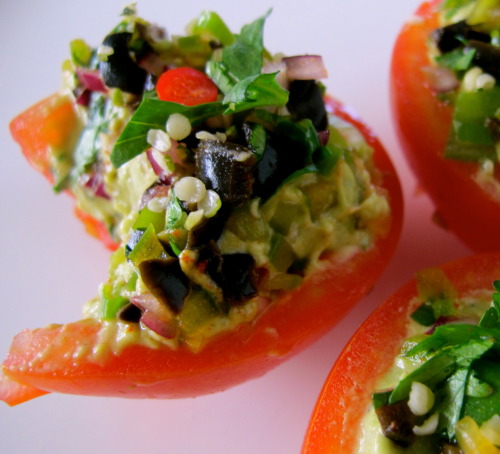 queenbliss: raggedyshan: Raw Protein Guacamole &amp; Salsa Stuffed Tomatoes… Ingredients: