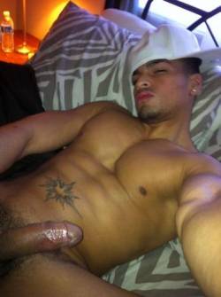 nudeselfshots-blackmen.tumblr.com post 16210611605