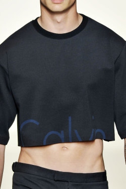 gaptoothbitch:  CALVIN KLEIN SS 2011 