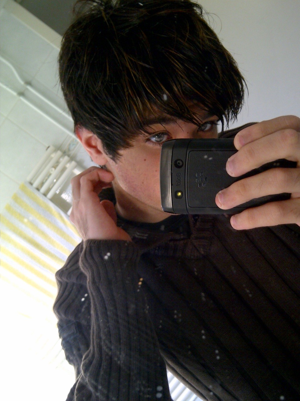 cuteguyss:  Hi i am new on tumblr Fohawk.tumblr.com