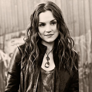 purringshiva:top 9 favourite photos of Rachel Miner (that noone asked me for, but she’s fabulo