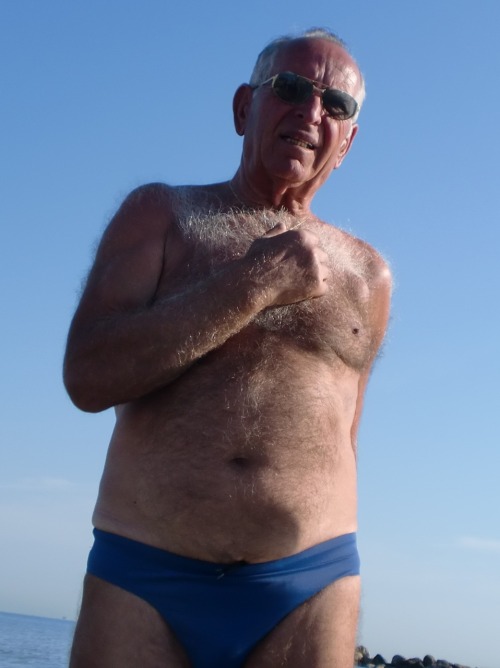 Mature speedo men