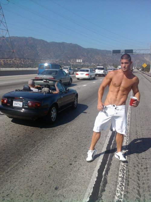mysurrealgaylife:  Pick Up  that&rsquo;s a no brainer, of course i&rsquo;ll
