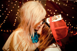 lipsticklesbians.tumblr.com post 17916819658