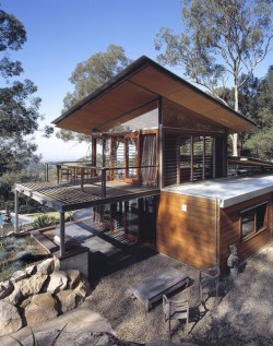 theblackworkshop:  Bowen Mountain Comfort House