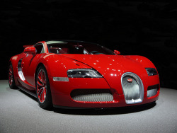 rroys:  Bugatti Veyron Grand Sport (by Jan-Niklas E.) 