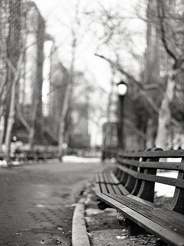 theworldwelivein:  empty (by the cheshire smile) 