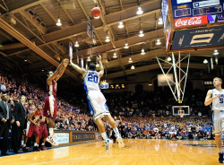 jgawd:  maiandy:  Michael Snaer hits the 3-pointer at the buzzer to defeat Duke and end their 45-game home win streak.  Photo: Getty Images  go noles.