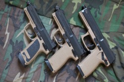 gunrunnerhell:  Tan frame trio… H&K