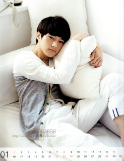 choieva:  Season greeting scan i want this calender 