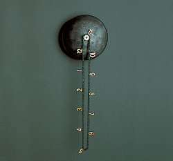 archiphile:  catena wall clock | more clocks
