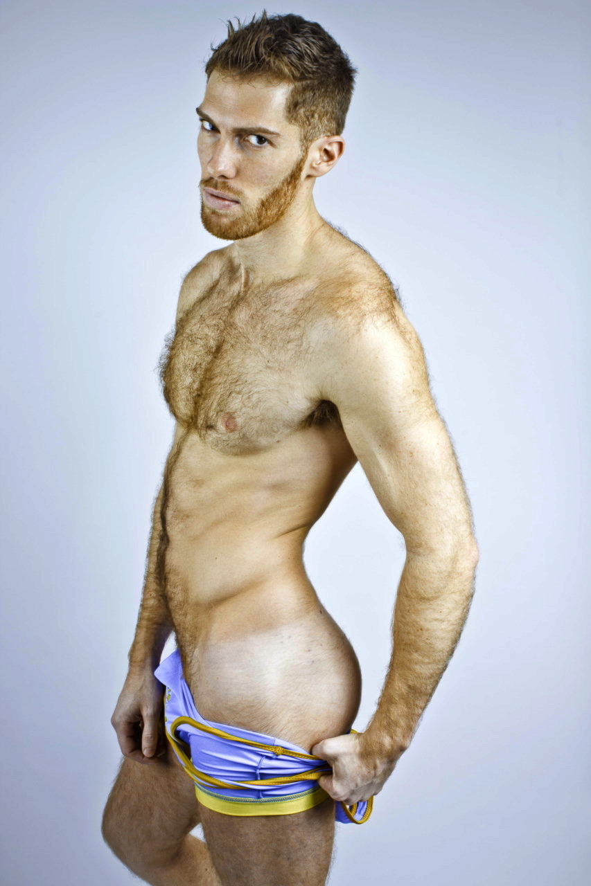 SEXE MUSCLES ET POILS
