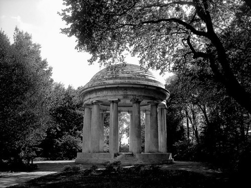 sovetskaia:  World War I Memorial by NCinDC on Flickr. 
