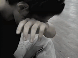 minrassi:  sweating-hard working-myungsoo :’( 