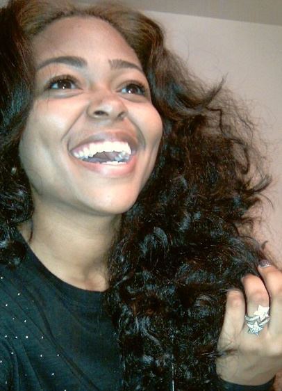 ultimatebeauties:  http://asyjialajai.tumblr.com/   pretty smile