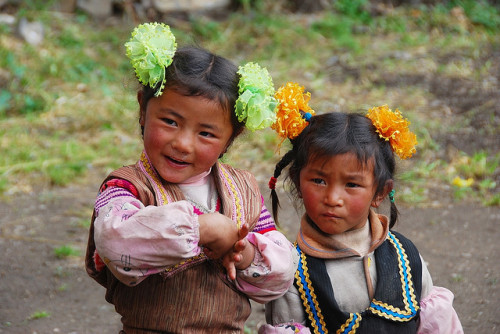 by Larry He on Flickr.Young faces of the world - tibetan children.