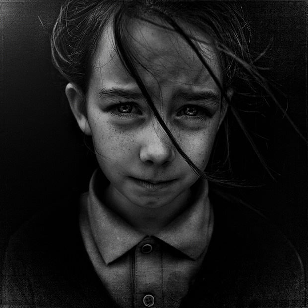 carolinepercello:  Photographer Lee Jeffries worked as a sports photographer before