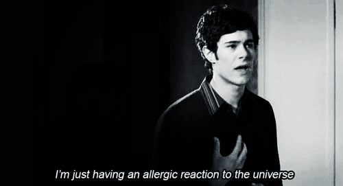 jessicahollymoore:   I’d forgotten how much i loved Seth Cohen…  Well I hadn’t… at