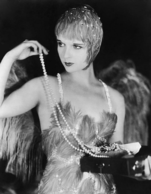 XXX lacyceleste:  Louise Brooks Ziegfeld Follies photo