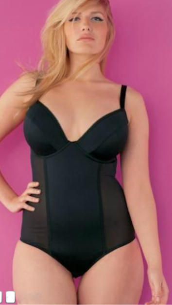 curveappeal:   Erika Elfwencrona  34DD bust, 31 inch waist, 41 inch hips for Simply Yours UK