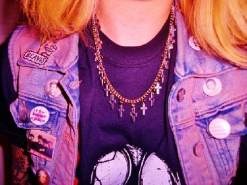 eternalmajesty:  blacksanctuary:  some new stuff now up,more to come soon! x http://blacksanctuary.bigcartel.com/  i have a similar necklace. 
