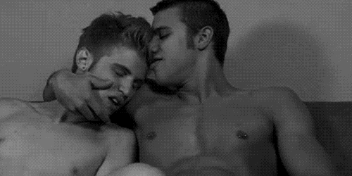 XXX Gay Kisses photo