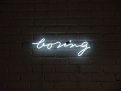 nevver:  Boring