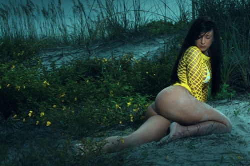 welldamnwd:  Ashley Ritcher 