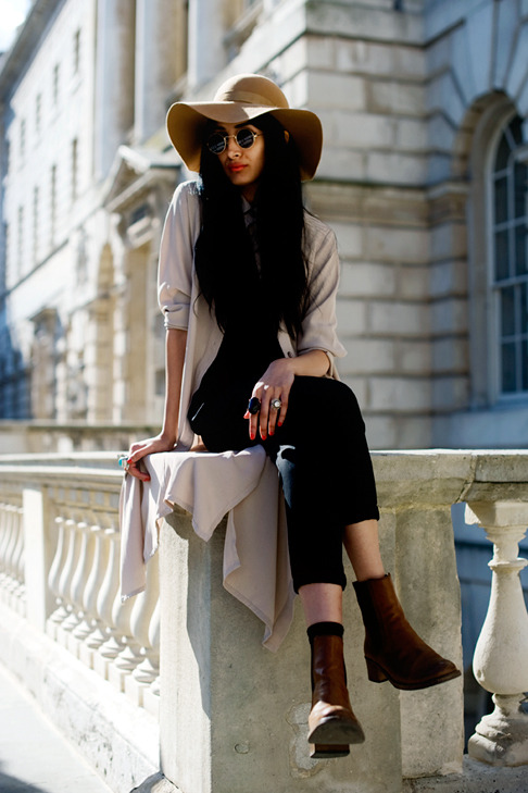 redleathers:  Nadia Sarwar.  