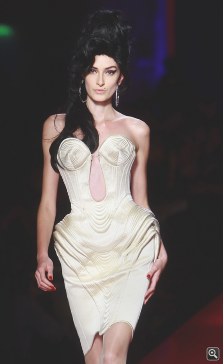 199o:hausofdavid:Jean Paul Gaultier inspired by Amy Winehouse for s/s 2012.one of my favourite piece