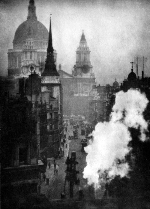 Alvin Langdon Coburn. London, St. Paul’s and Other Spires, 1910