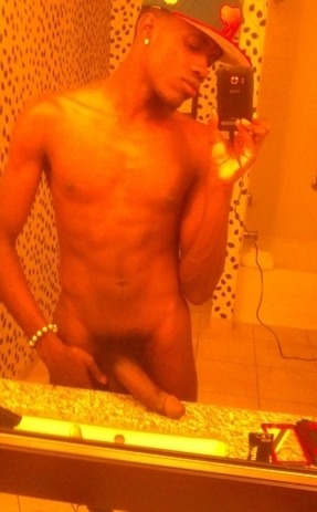  long and pretty dick just resting on the counter. :p lol 