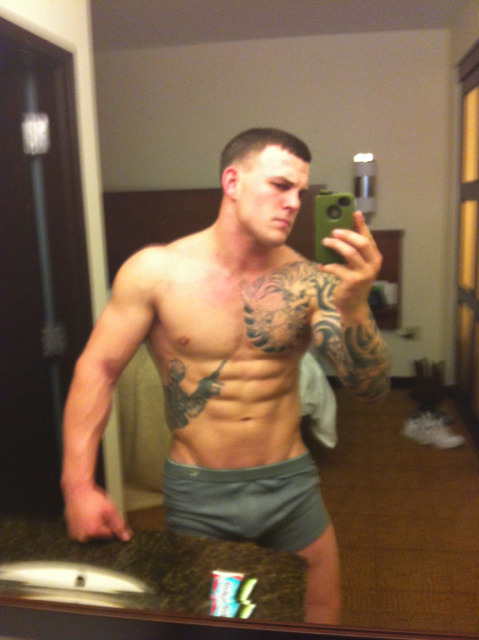 Photo Sets of Amateur Guys Sx