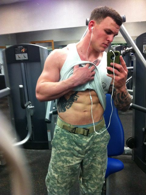 Photo Sets of Amateur Guys Sx