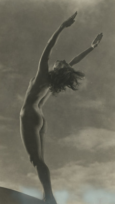 Billyjane:   Dancer [Leni Riefenstahl] Possibly By Willy Zielke This Photograph,