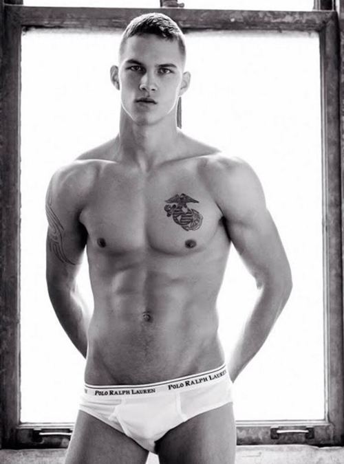 usmcswordswallower:Skivvies!