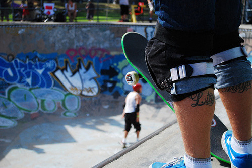  “Olha lá os muleque de skate, que vem e que vão, em busca de um sonho ou em