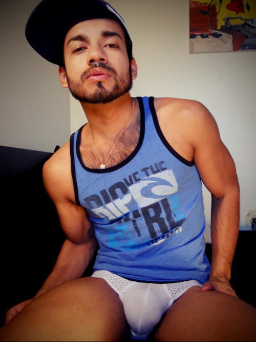 toyboxxx:  Pl>y 