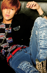  Taemin and blue 