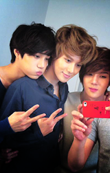  Taemin and blue 