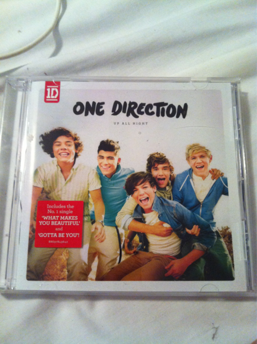 sostyles:  Giveaway!  1 x copy of the Up All Night CD by One Direction. 1 x 32gb iPod touch - never used cords included. 1 x One Direction poster 1 x Keep Calm And Listen To One Direction hoodie (your colour & size choice)    I’ve been thinking