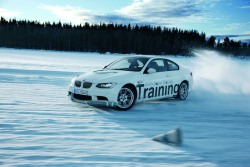 b1gwhite:  BMW M3 E92 Snow Drift 