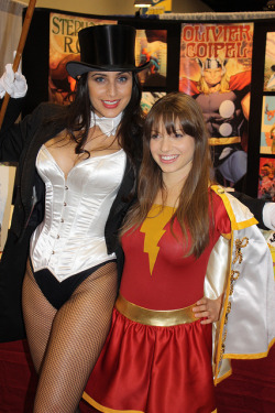 superheroine-cosplay:  IMG_7391 by nklepper on Flickr. Zatanna and Mary Marvel cosplay  m