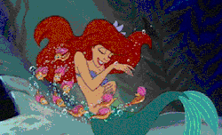 i wanna be a mermaid :((( fml