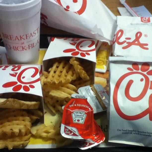 do-wop:  What’d she order? (Taken with instagram)