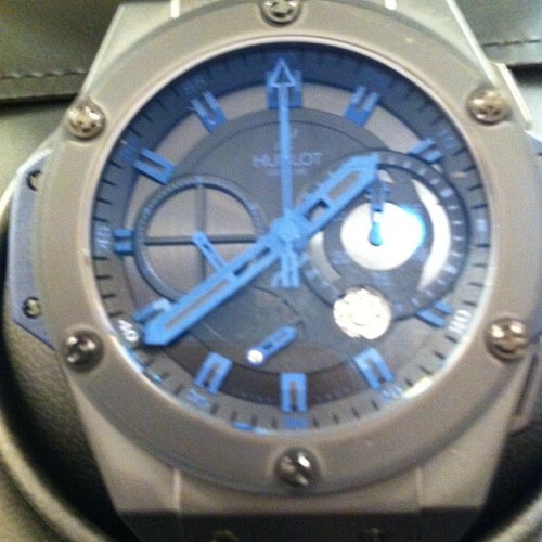 richforever: @djkhaled just gave me a new hublot watch #likeaboss (Taken with instagram)