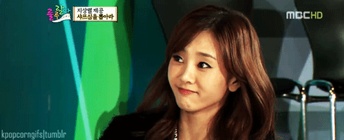 KPOPcorn GIFS