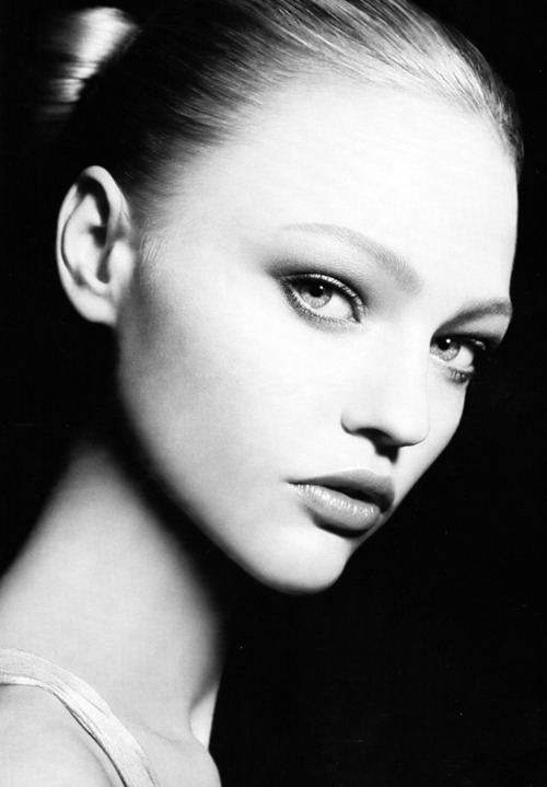 s-w-a-r-o-v-s-k-i:  Sasha for Armani Cosmetics  