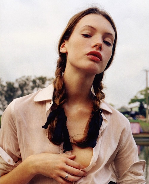 “Far East” :// Model: Mona Johannesson Photographer: Bharat Sikka Magazine: Marie Claire Italia March 2006