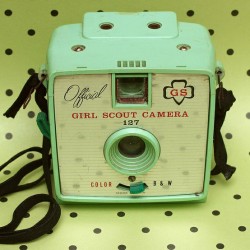 forgottenantiquities:Vintage Girl Scout Camera, 1950s. 